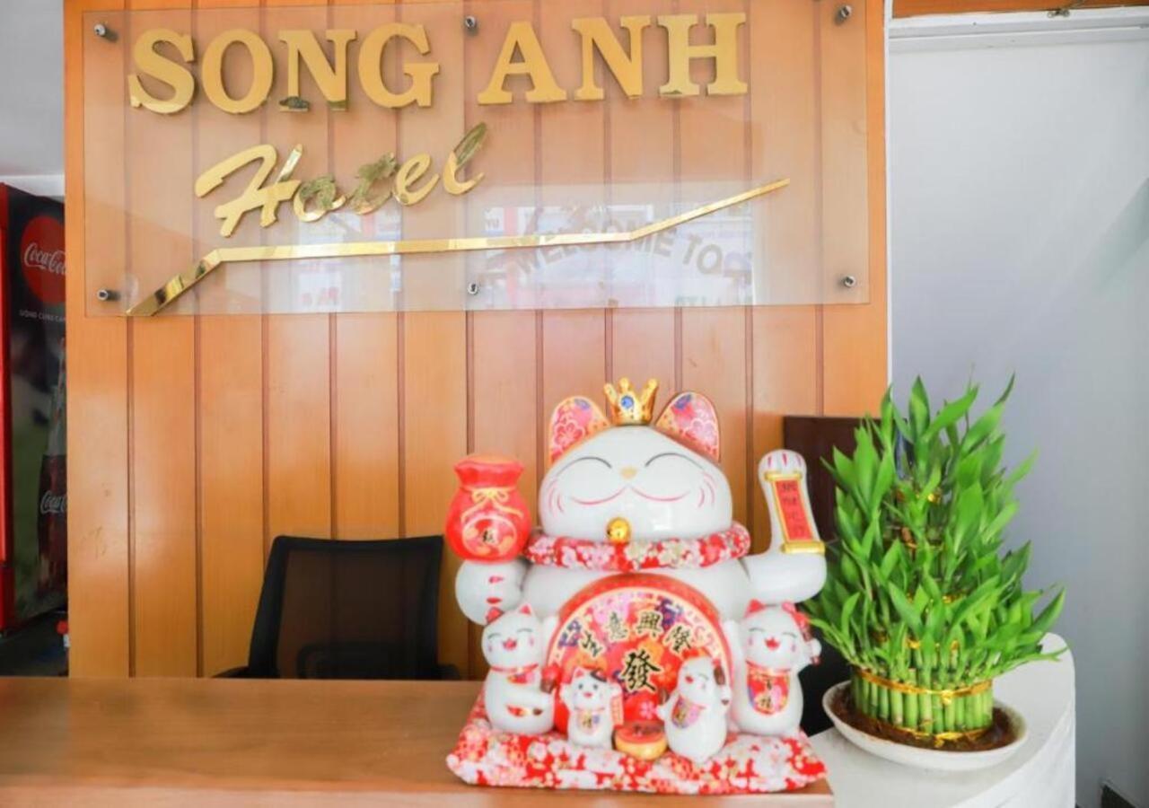 ホテル Khach San Song Anh ホーチミン市 エクステリア 写真