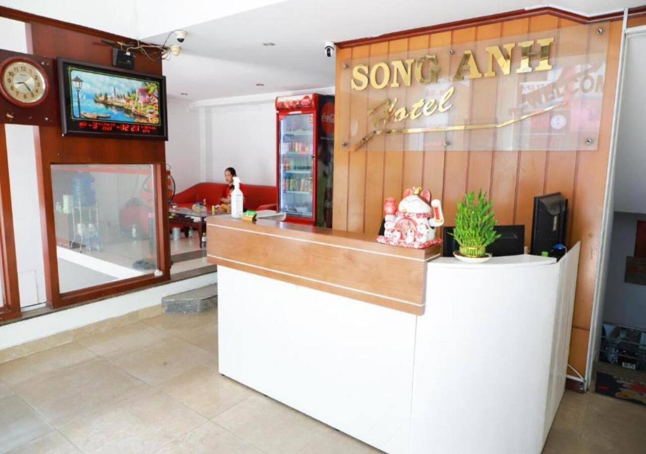 ホテル Khach San Song Anh ホーチミン市 エクステリア 写真